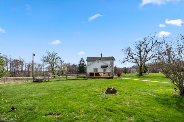 9669 Tallmadge Road, Diamond, OH 44412