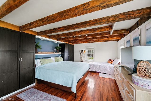 9669 Tallmadge Road, Diamond, OH 44412