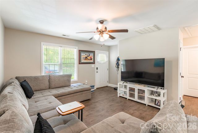 379 Maiden Lane SW, Concord, NC 28025