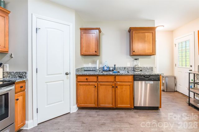 379 Maiden Lane SW, Concord, NC 28025