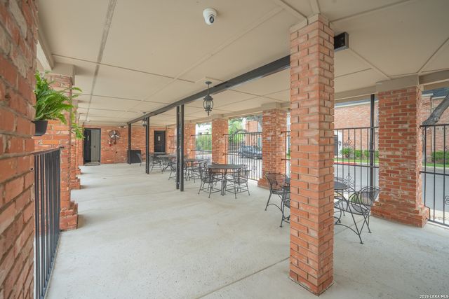 7500 Callaghan Rd Apt 196, San Antonio, TX 78229