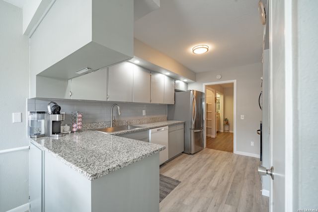 7500 Callaghan Rd Apt 196, San Antonio, TX 78229