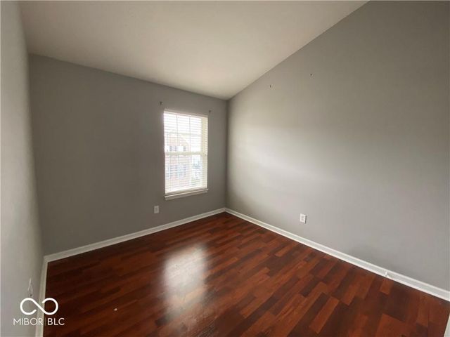 9429 Glencroft Way, Indianapolis, IN 46250