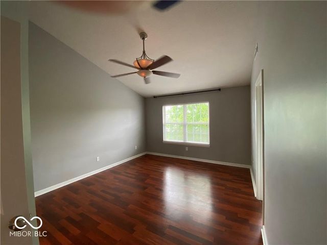 9429 Glencroft Way, Indianapolis, IN 46250