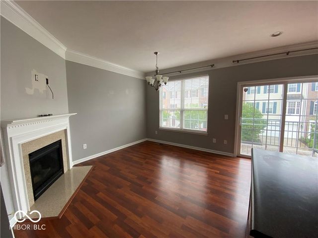 9429 Glencroft Way, Indianapolis, IN 46250