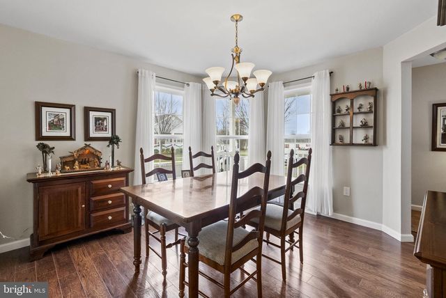 501 BLUE BELL SPRINGS DR, Blue Bell, PA 19422