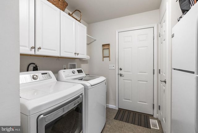 501 BLUE BELL SPRINGS DR, Blue Bell, PA 19422