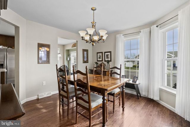 501 BLUE BELL SPRINGS DR, Blue Bell, PA 19422