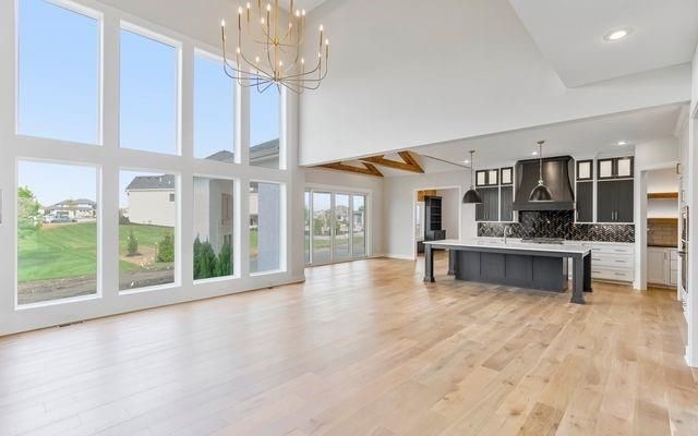 4741 W 157th Street, Overland Park, KS 66224
