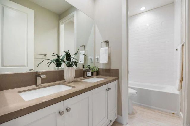 900 Channel Island Drive, Encinitas, CA 92024