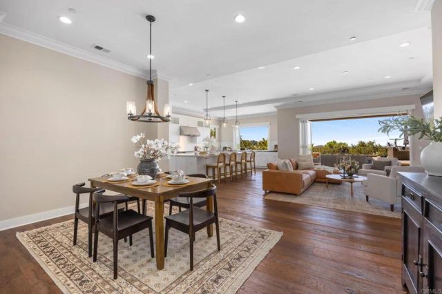 900 Channel Island Drive, Encinitas, CA 92024