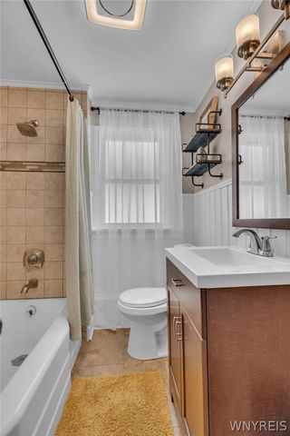 655 Lisbon Avenue, Buffalo, NY 14215