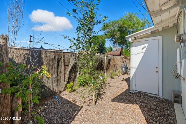 830 N 10TH Avenue, Phoenix, AZ 85007