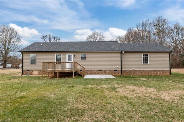 522 N Staley Street, Liberty, NC 27298