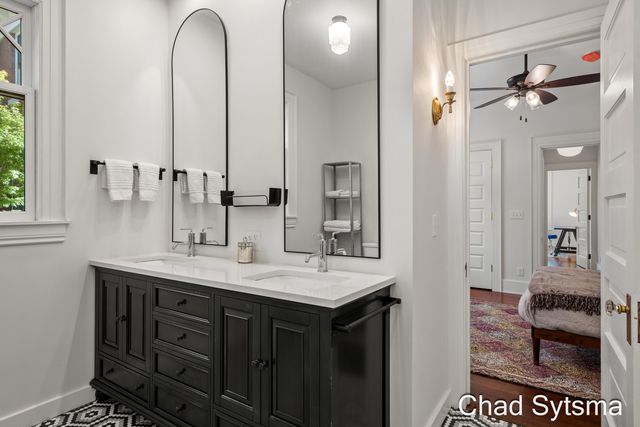 643 Madison Avenue SE, Grand Rapids, MI 49503