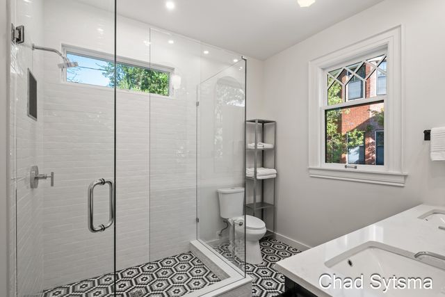 643 Madison Avenue SE, Grand Rapids, MI 49503