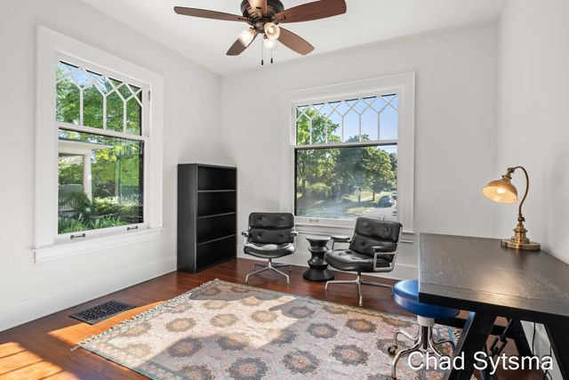 643 Madison Avenue SE, Grand Rapids, MI 49503