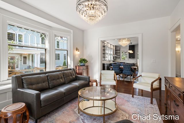 643 Madison Avenue SE, Grand Rapids, MI 49503