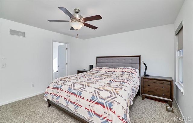 31 Whiteside Estates Drive, Silex, MO 63377