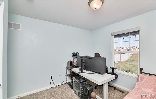 31 Whiteside Estates Drive, Silex, MO 63377