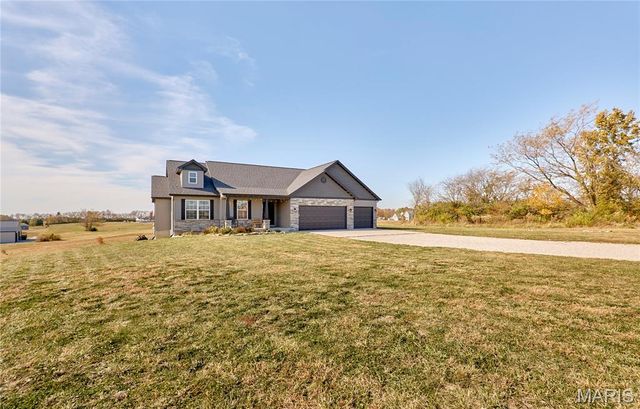 31 Whiteside Estates Drive, Silex, MO 63377