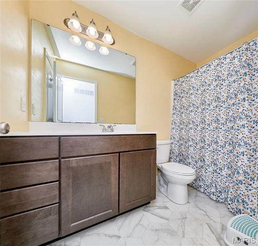 31 Whiteside Estates Drive, Silex, MO 63377