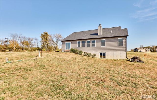 31 Whiteside Estates Drive, Silex, MO 63377