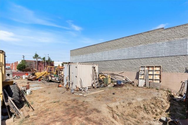 13020 S Figueroa Street, Gardena, CA 90061