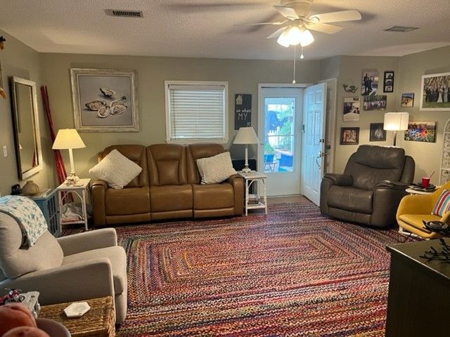 123 Redfern Circle, St Simons Island, GA 31522