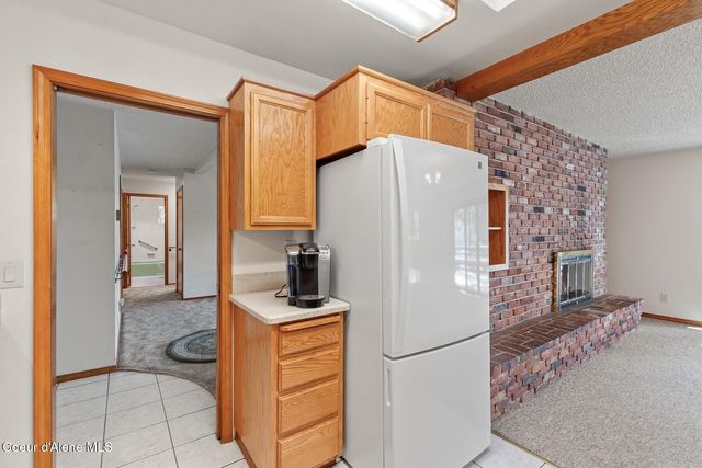 5977 E McMahon Rd, Hayden, ID 83835