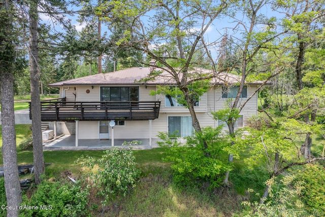 5977 E McMahon Rd, Hayden, ID 83835