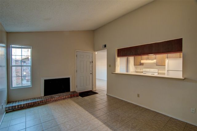 3940 Portland Street, Irving, TX 75038
