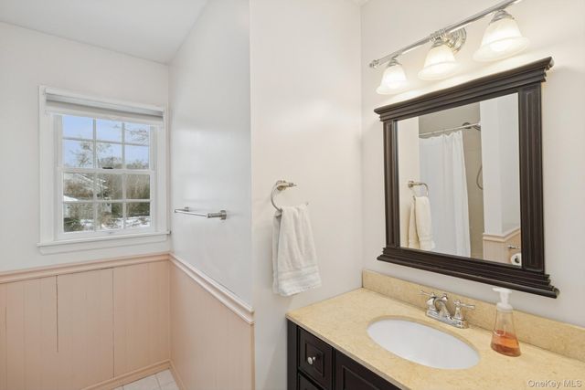 5125 Main Bayview Road, Southold, NY 11971