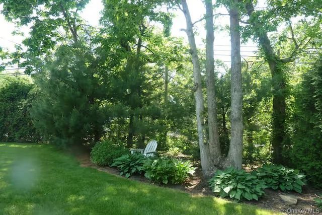 5125 Main Bayview Road, Southold, NY 11971