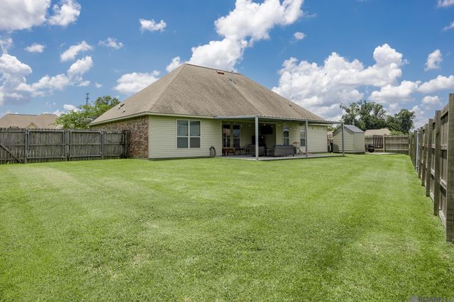 13172 Ellendale Dr, Gonzales, LA 70737