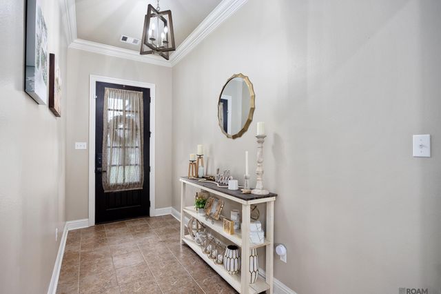 13172 Ellendale Dr, Gonzales, LA 70737