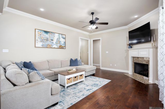 13172 Ellendale Dr, Gonzales, LA 70737