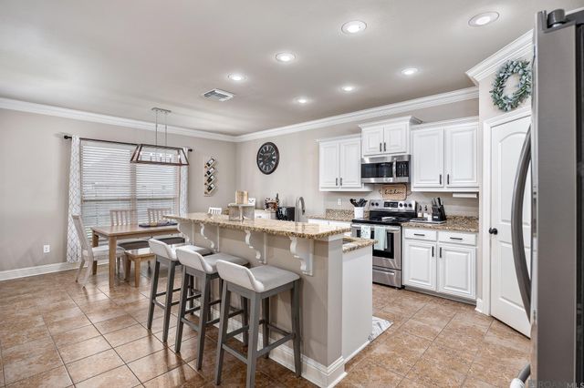 13172 Ellendale Dr, Gonzales, LA 70737