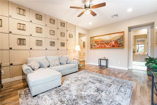 11111 Luna Blanca Drive, Las Vegas, NV 89138
