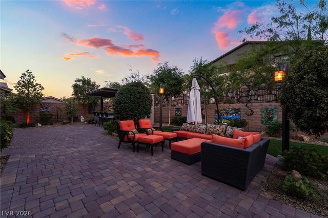 11111 Luna Blanca Drive, Las Vegas, NV 89138