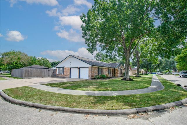 3919 Paulette Drive, Pasadena, TX 77504