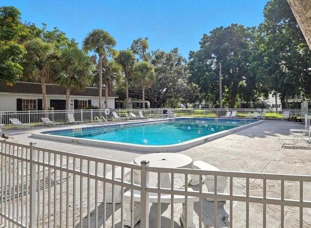 305 47TH AVENUE DRIVE W 146, Bradenton, FL 34207