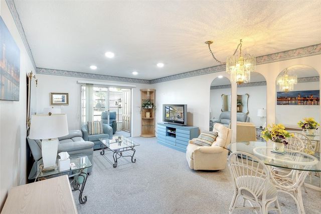 305 47TH AVENUE DRIVE W 146, Bradenton, FL 34207