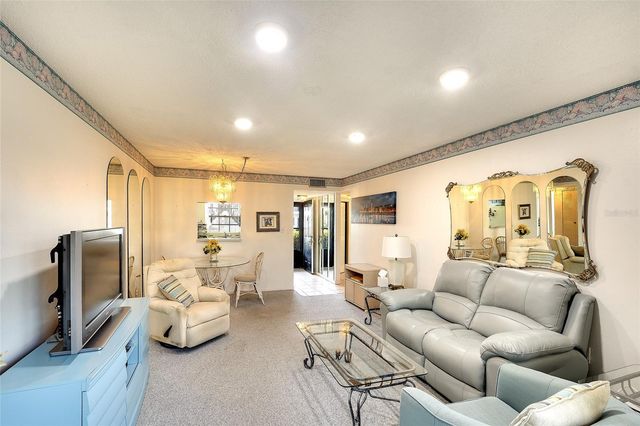 305 47TH AVENUE DRIVE W 146, Bradenton, FL 34207