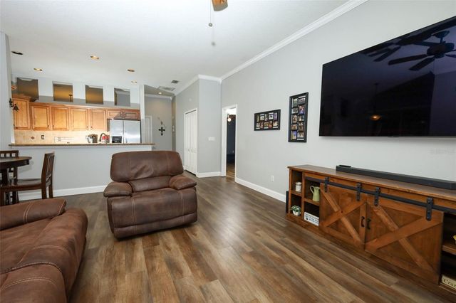 206 WINDING OAKS LANE, Oviedo, FL 32765