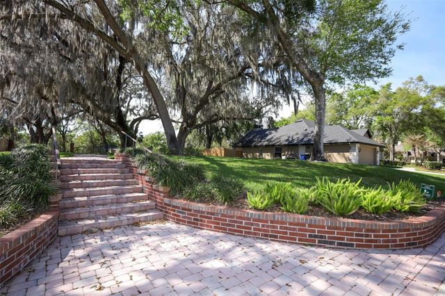 206 WINDING OAKS LANE, Oviedo, FL 32765