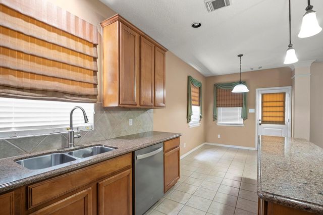 31243 Quail Oak Park Lane, Spring, TX 77386