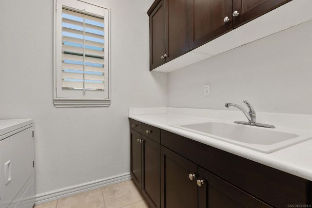 365 Charles Swisher Ct, Fallbrook, CA 92028