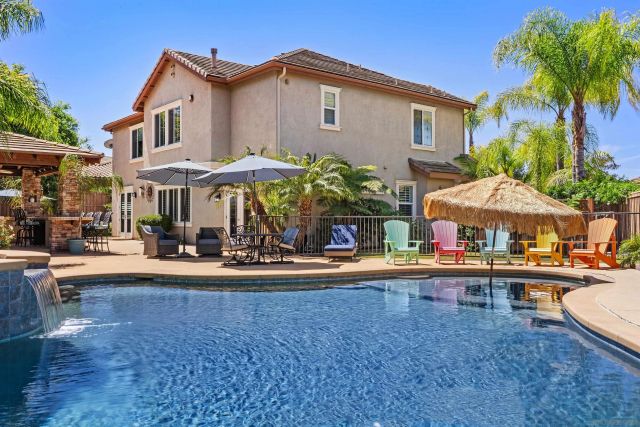 365 Charles Swisher Ct, Fallbrook, CA 92028