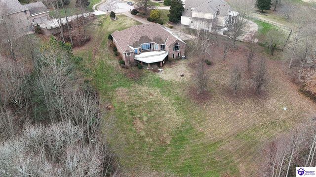 907 Spyglass Circle, Vine Grove, KY 40175